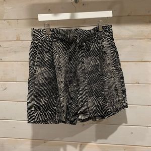 Joe Fresh | NWT Linen Blend Black & White Patterned Shorts